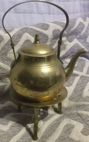 miniature tea-pot and trivet