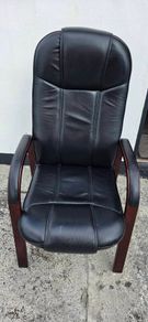 Arm chair