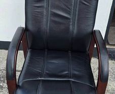 Arm chair
