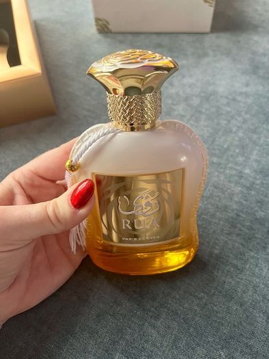 Womens Fragrance Paris Corner Rua