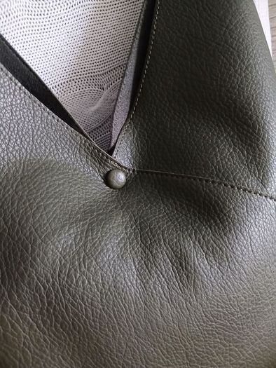 Shoulder Bag (New)