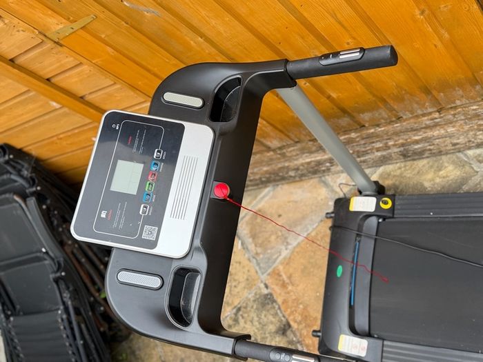 motorised treadmill