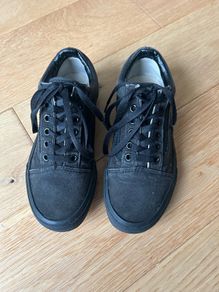 Black Vans size UK 3