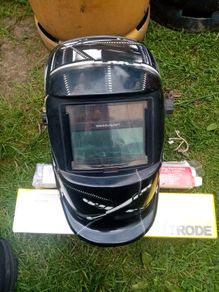 welders helmet auto darkening