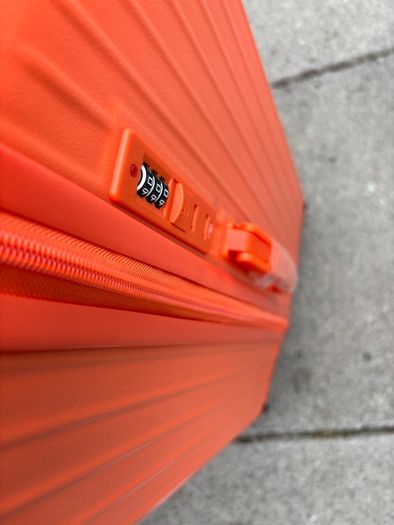 26 inch trunk suitcase