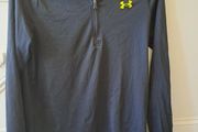 Under Armour black quarter zip size S