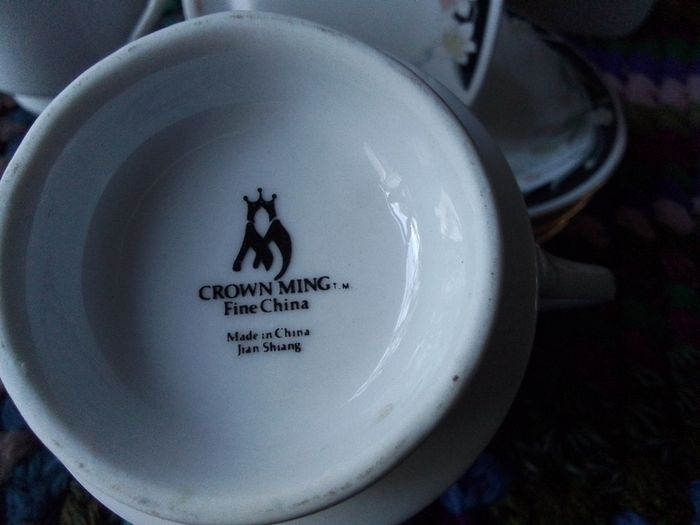 China Cups & Saucers