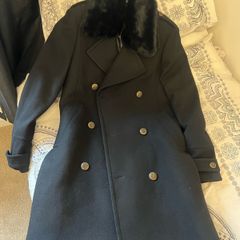 Zara coat new small