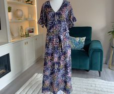 Ladies Navy Multi Coloured Print Dress from DIVA Carella. Size XL UK 14-16/ EU 42-44