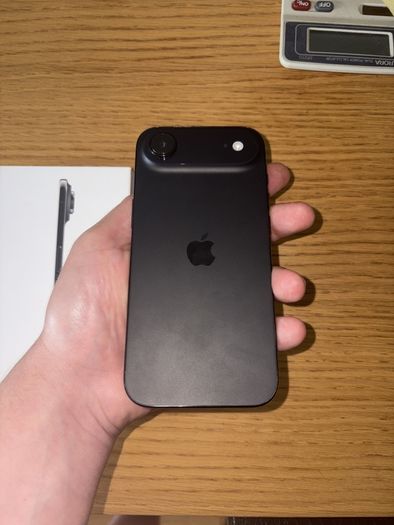 iPhone Air 17 Black