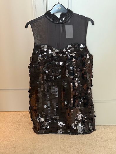 Black party dress (brand new with tags XS)