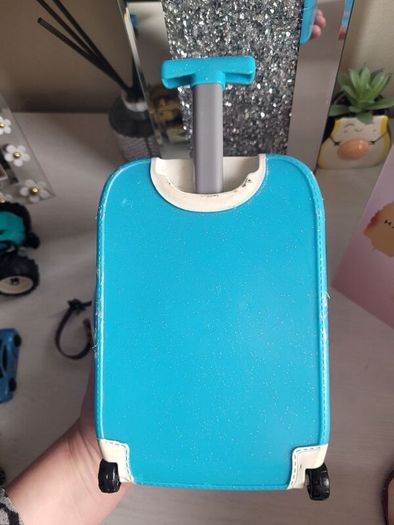 our generation suitcase with accessories