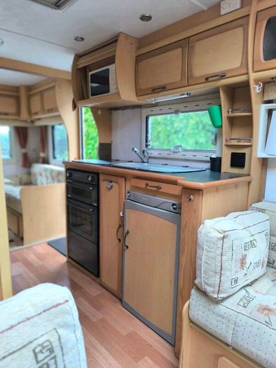 5 Berth Elddis Odyssey Caravan + Motor Movers