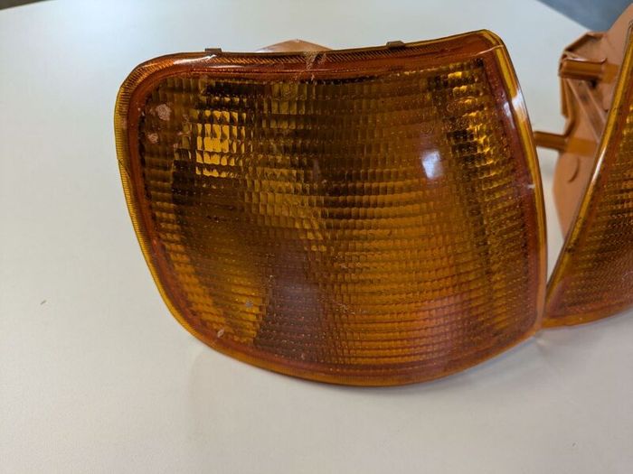 Ford sierra sapphire Cosworth genuine amber front indicators