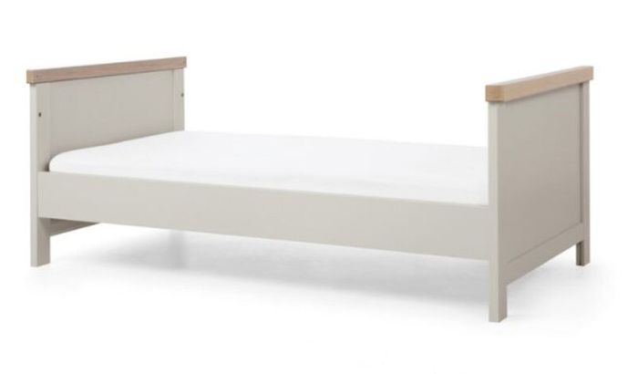 Mamas & Papas Cot Bed & matress in Grey & Oak