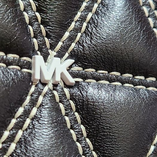 Michael kors crossbody bag