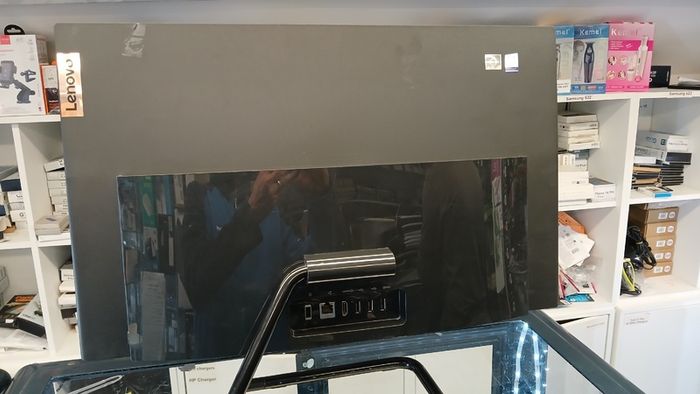All in One Lenovo Ideacentre AIO 3 24 Computer Ryzen 7 4700U 2.00GHz 1TB SSD 8GB Ram Windows 11 Home
