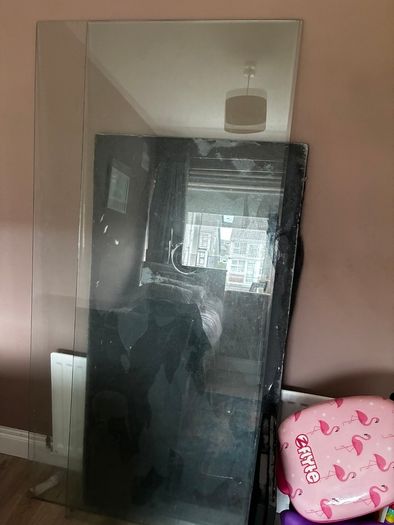 Shower Screens and black tray