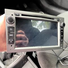 Opel Astra car radio