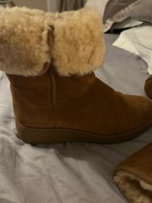 Ugg boots-100% genuine