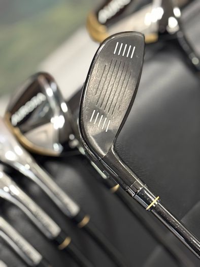 Ladies Wilson Aurora Golf Club Set