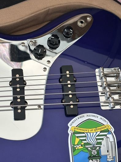 Fender MIM jazz bass