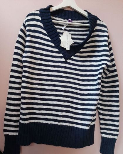 new jumper with tags