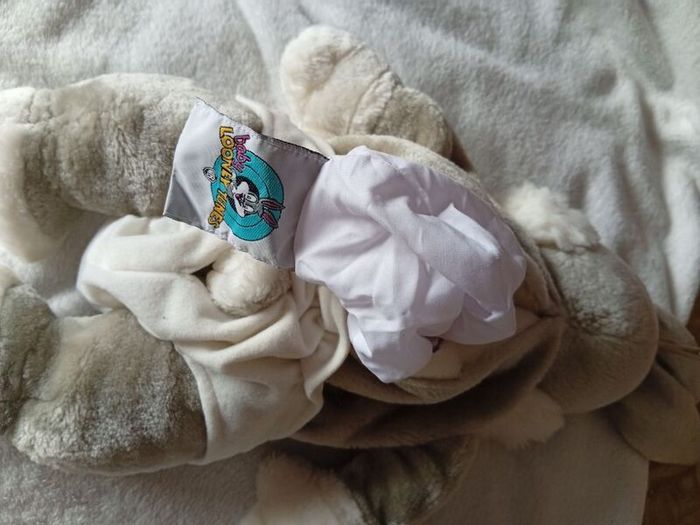 vintage looney tunes bugs bunny plush