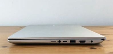 ASUS VivoBook S15 S532 Thin & Light 15.6