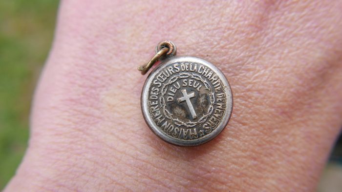 Vintage St Bernadette Sliding Medal with Tissue Relic--Vintage/Antique Round Reliquary/Theca Necklace Pendant--Lourdes Soubirous Saint Catholic
