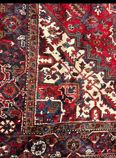 Classic Large Persian Heriz Hand Knotted Carpet Rug