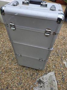 beauty suitcase