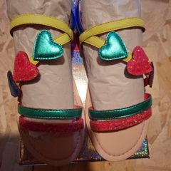 New Girls sandals size 2 (35)