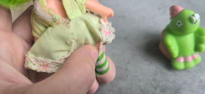 Lime Chiffon with Friend Parfait Parrot Strawberry Shortcake Doll Ccomplete outfit HTF AGC Kenner A.G.C same era as MLP G1 My Little Pony