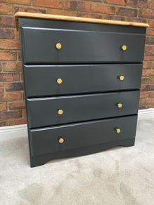 Pine Chest of Drawers Ravens black