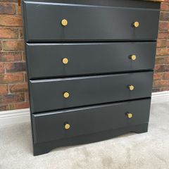 Pine Chest of Drawers Ravens black
