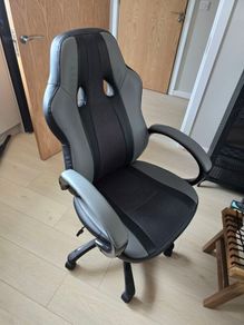 desk chair