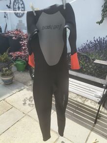 ladies wet suit
