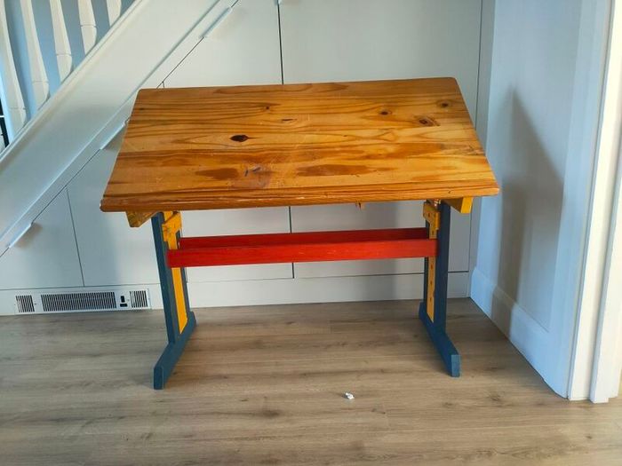 kids table