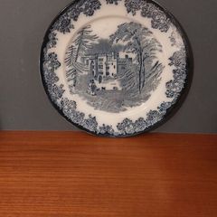 Fabulous Antique Dark Blue Flow 8 Inch Plate by Gater Hall & Co. Burslem, Staffordshire, in the Fortaleza pattern, Circa 1907-1920