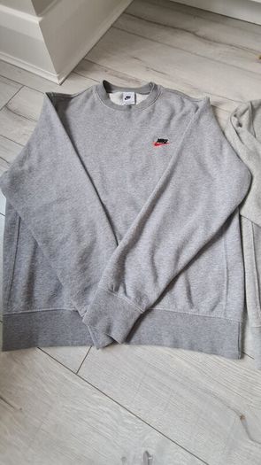 Nike jumpers