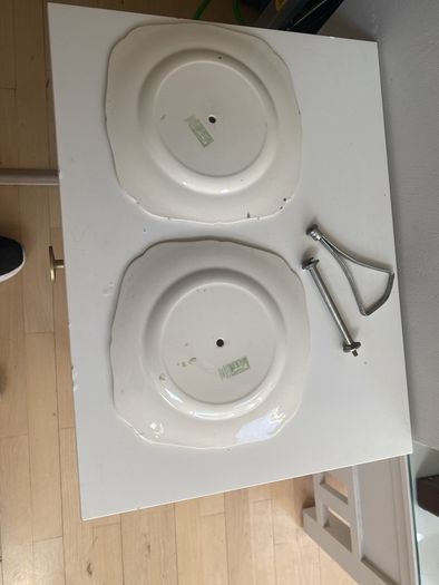 Vintage H&K Tunstall cake stand