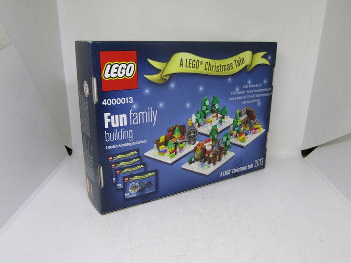 LEGO Holiday Super Rare Employee Gift Limited Exclusive Set Called A Christmas Tale Set 4000013