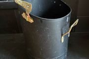 Coal bucket