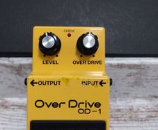 BOSS OD-1 - OverDrive (MIJ, 14pin OpAmp, SilverScrew, LongDash).