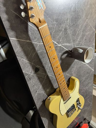 Guitar telecaster upgraded
