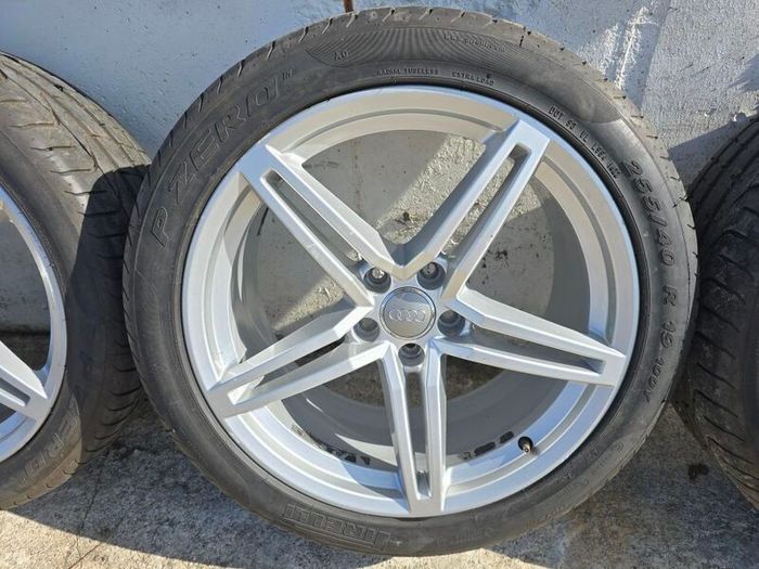 Genuine Audi 19" Alloy Wheels & Pirelli P Zero Tyres (255/50/R19)