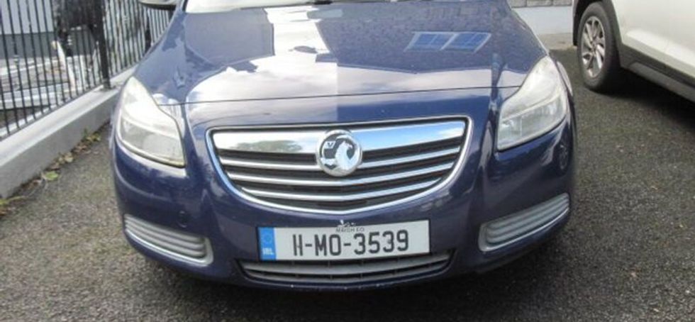 Vauxhall Insignia 2011