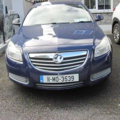 Vauxhall Insignia 2011