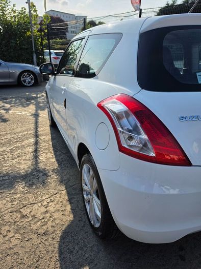 Suzuki Swift 2015